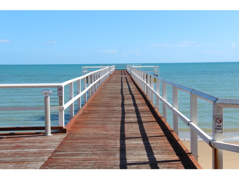 214 Torquay Terrace, Torquay QLD 4655