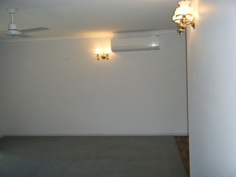 214 Torquay Terrace, Torquay QLD 4655