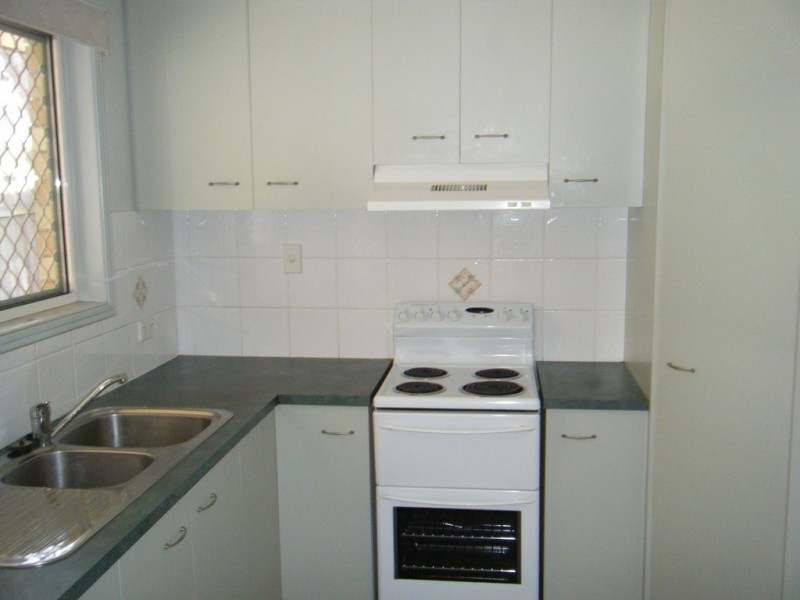 214 Torquay Terrace, Torquay QLD 4655