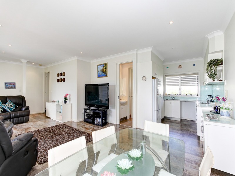 3/542 Esplanade, Urangan QLD 4655