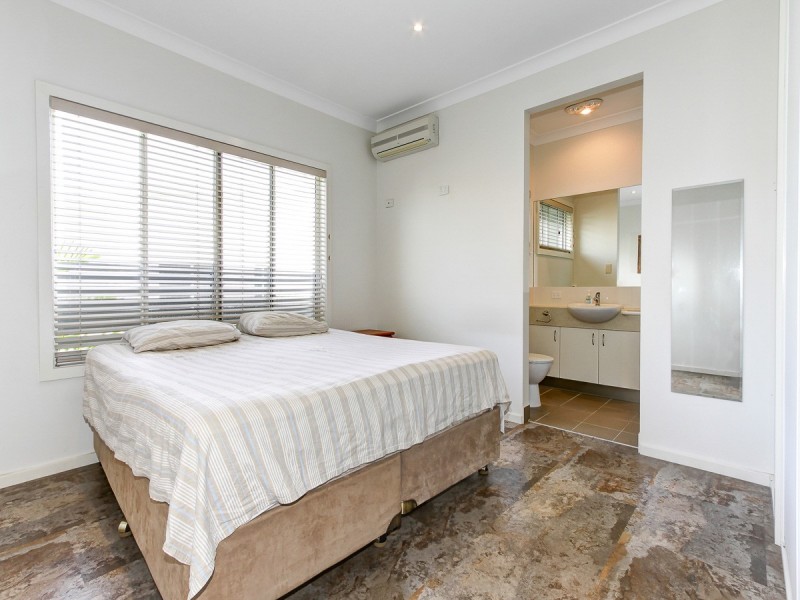 3/542 Esplanade, Urangan QLD 4655