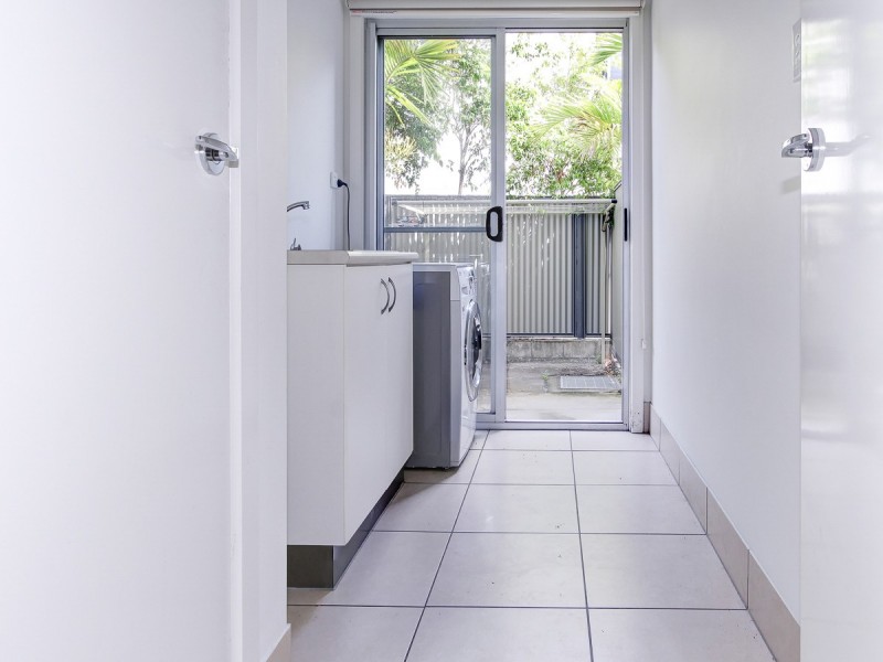 3/542 Esplanade, Urangan QLD 4655