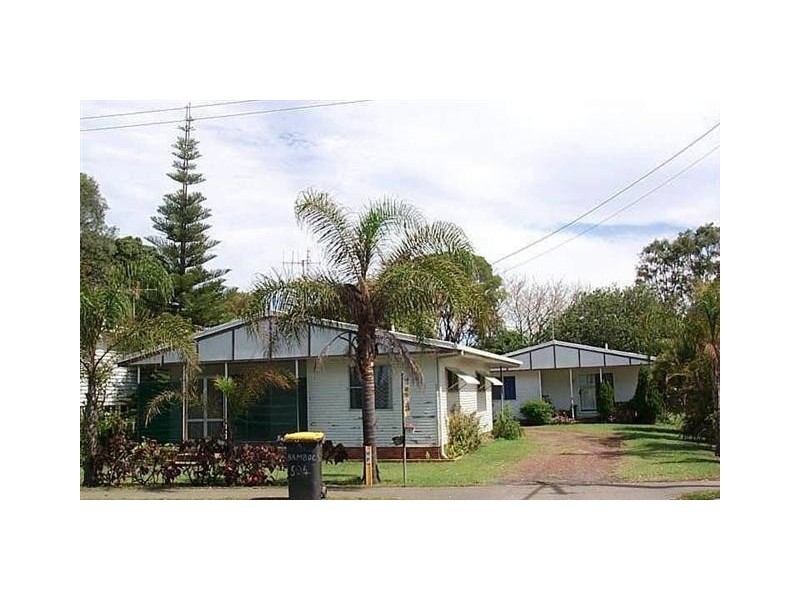 Unit 2/504 Esplanade,, Urangan QLD 4655