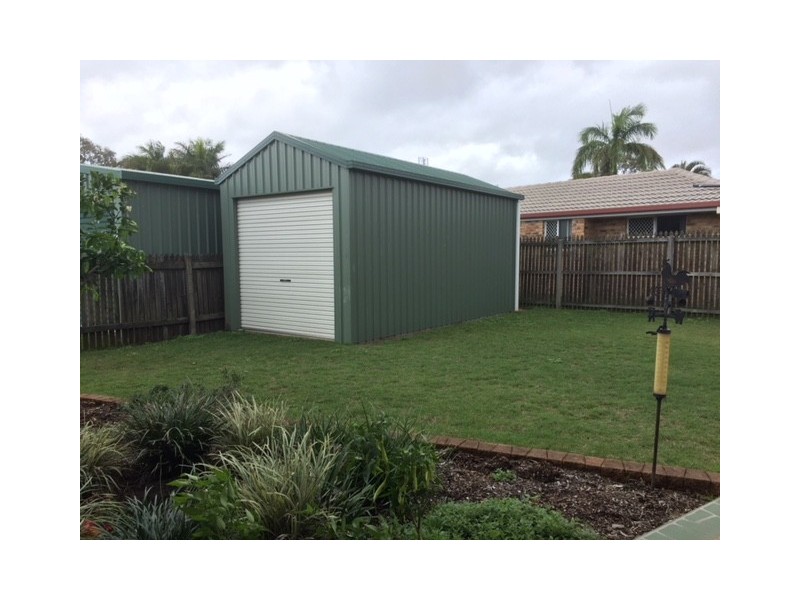 16 Lido Parade, Urangan QLD 4655