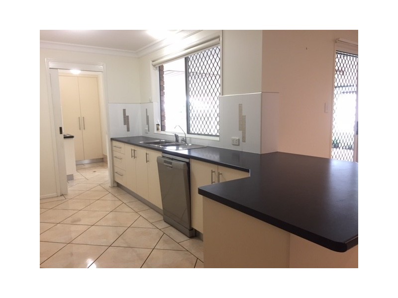 16 Lido Parade, Urangan QLD 4655