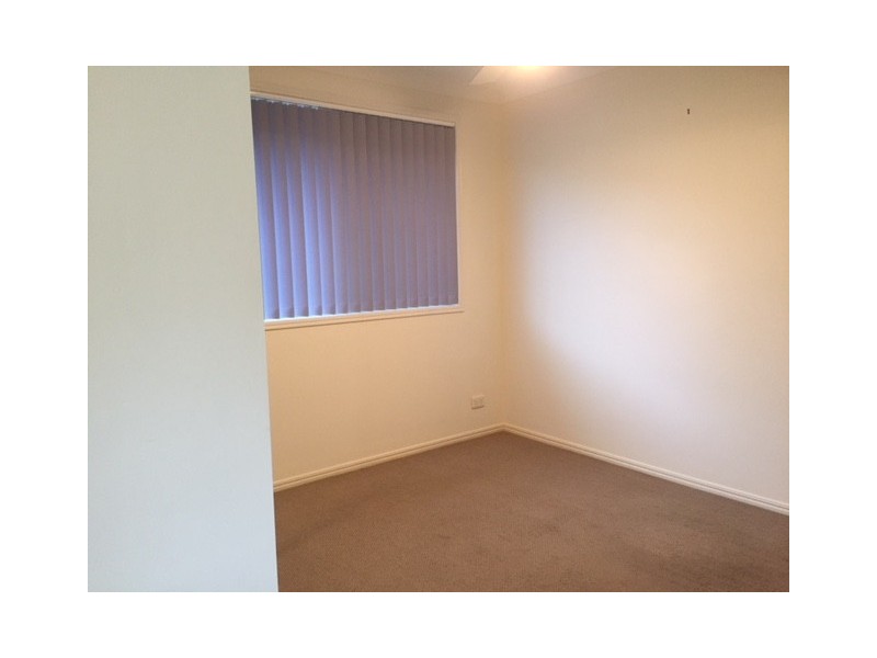 16 Lido Parade, Urangan QLD 4655