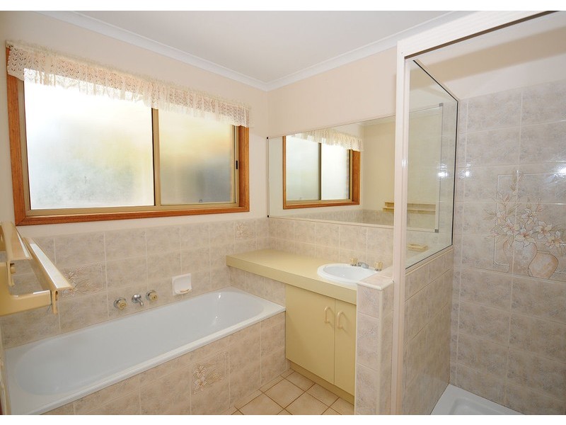 18 Hansen Street, Urangan, Hervey Bay QLD 4655