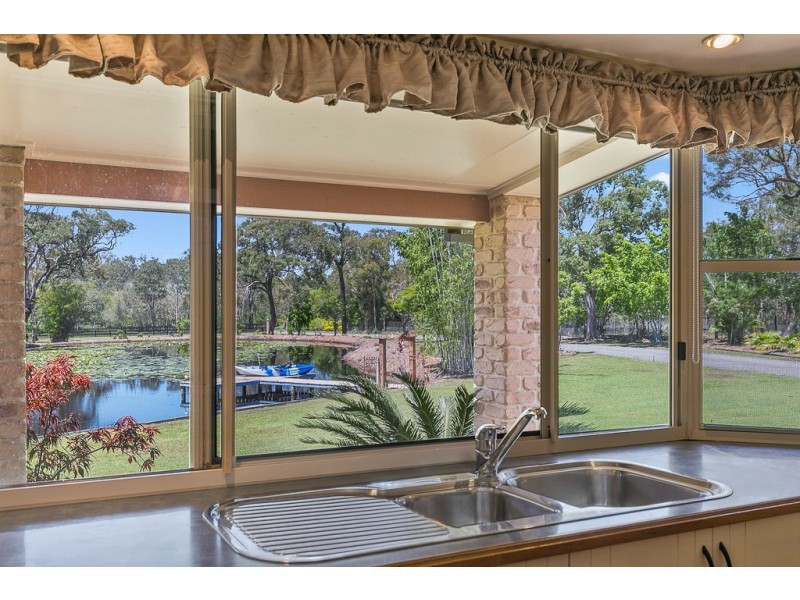 41 Shore Road East, Urangan QLD 4655