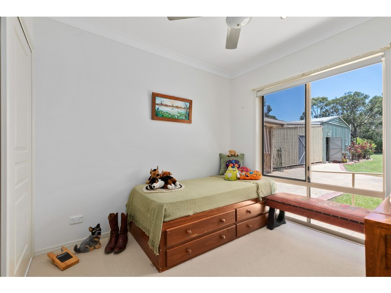 41 Shore Road East, Urangan QLD 4655