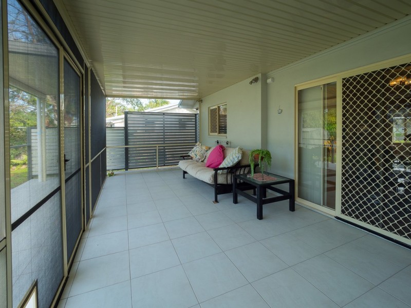 24 Kent Street, Urangan QLD 4655