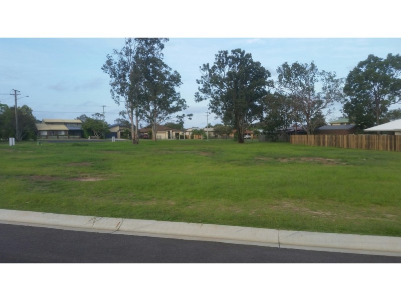 89 Spence Street, Point Vernon QLD 4655