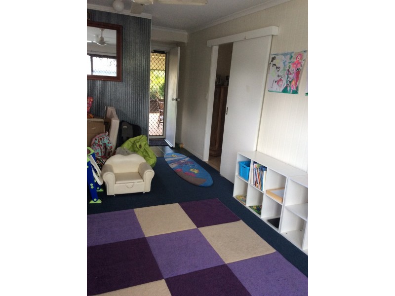 17 Cathy Place, Torquay QLD 4655