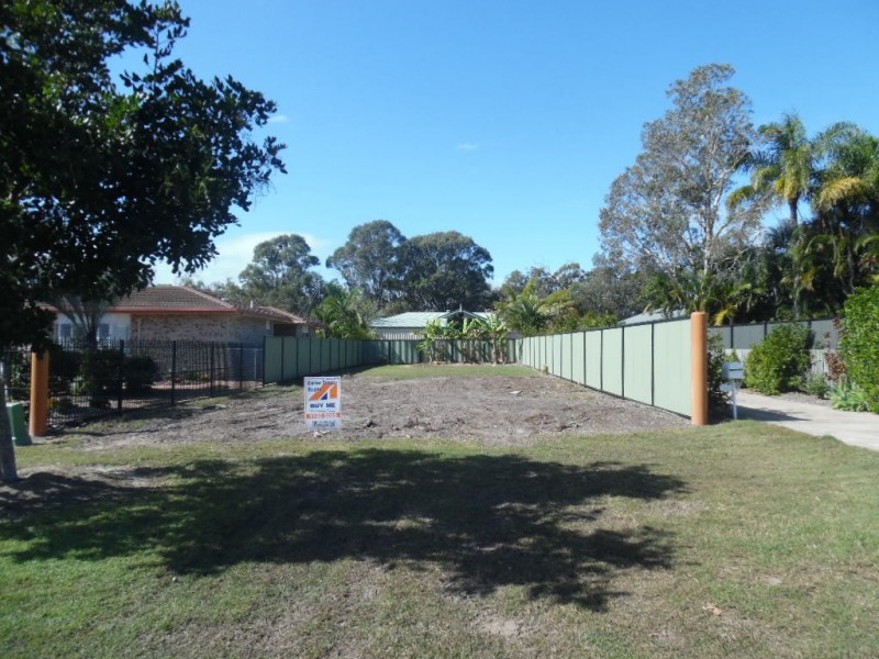 68 Honiton Street, Torquay QLD 4655