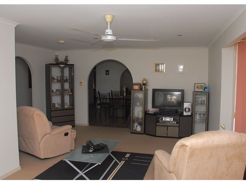 3 Royal Drive, Kawungan QLD 4655