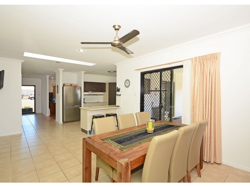 15 Colyton Street, Torquay QLD 4655