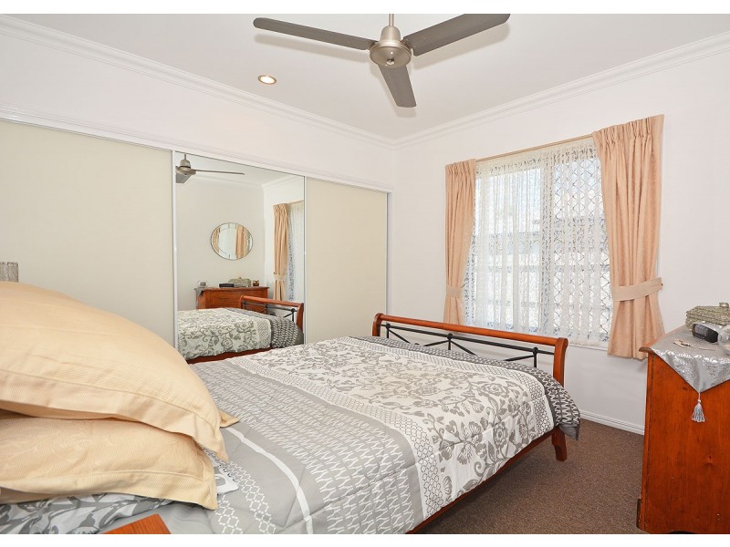 15 Colyton Street, Torquay QLD 4655