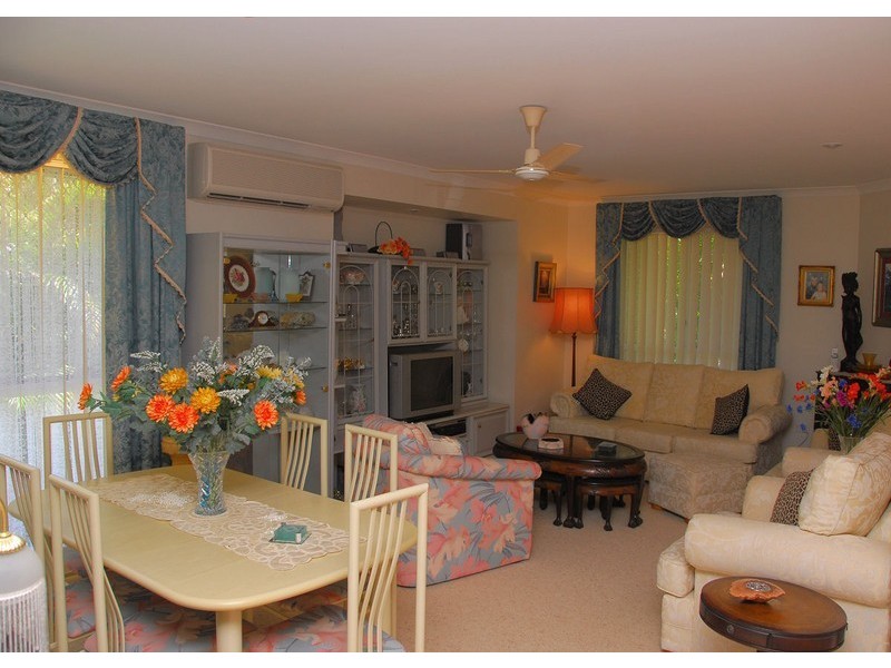 3 Delmo Court, Urraween QLD 4655