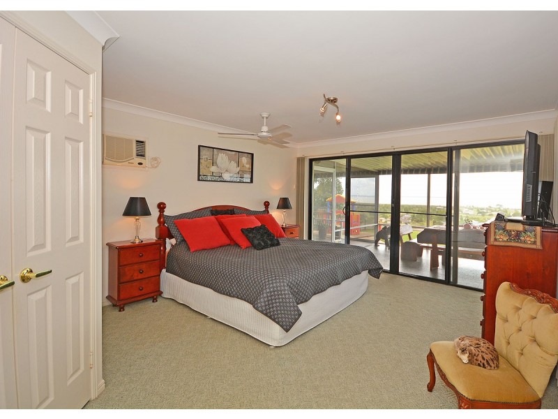 6 Tradewind Close, River Heads QLD 4655