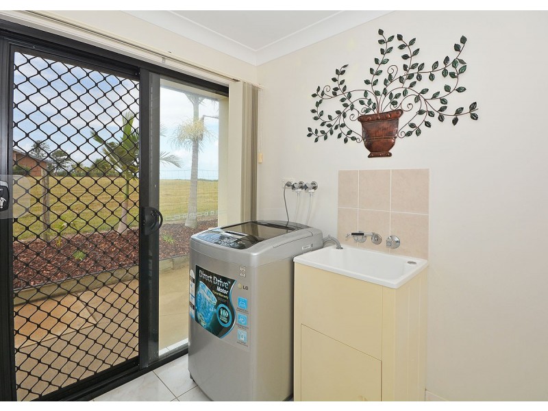 6 Tradewind Close, River Heads QLD 4655