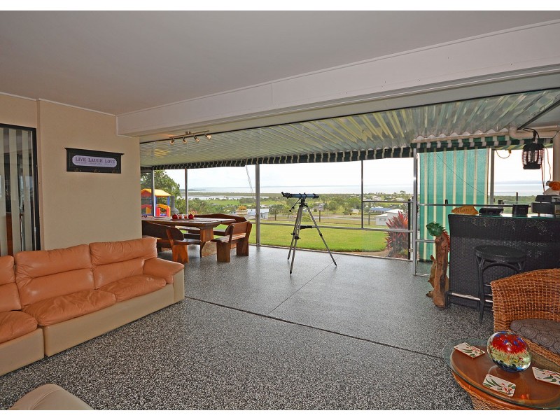 6 Tradewind Close, River Heads QLD 4655