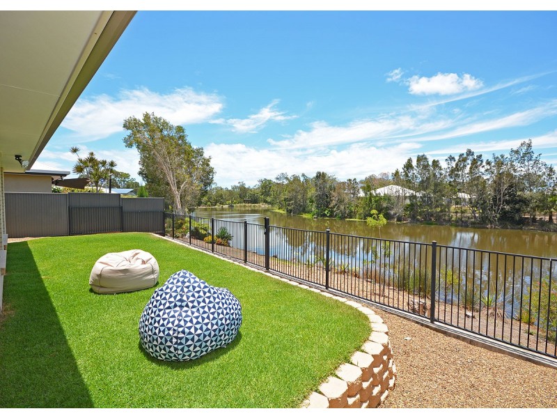 9 Harmony Avenue, Urraween QLD 4655