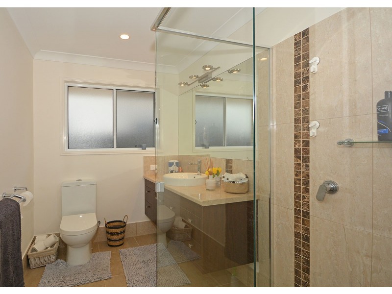 9 Harmony Avenue, Urraween QLD 4655