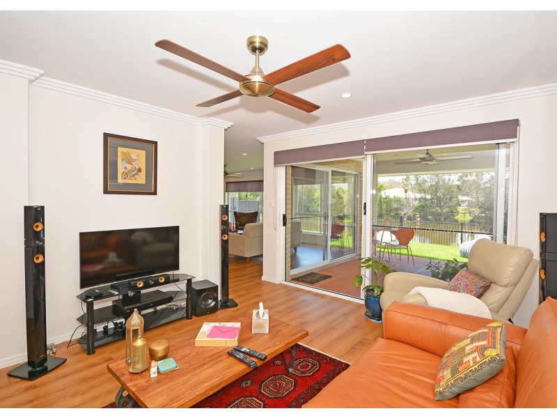 9 Harmony Avenue, Urraween QLD 4655