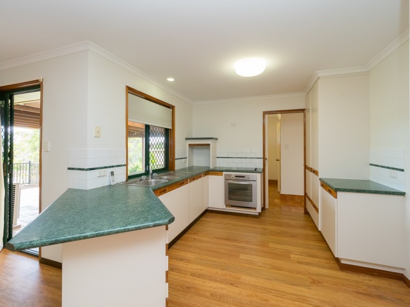 16 Waigani Avenue, Kawungan QLD 4655