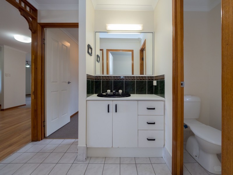 16 Waigani Avenue, Kawungan QLD 4655