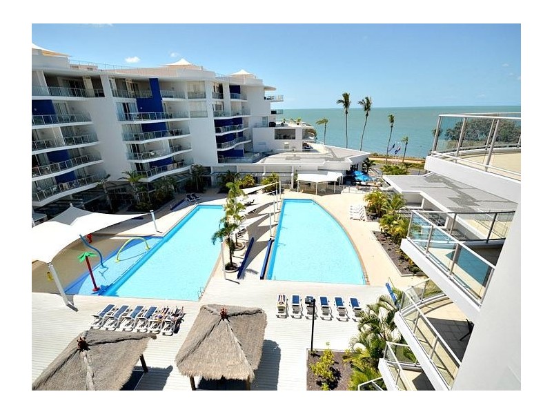 227/569 Charlton Esplanade, Urangan QLD 4655