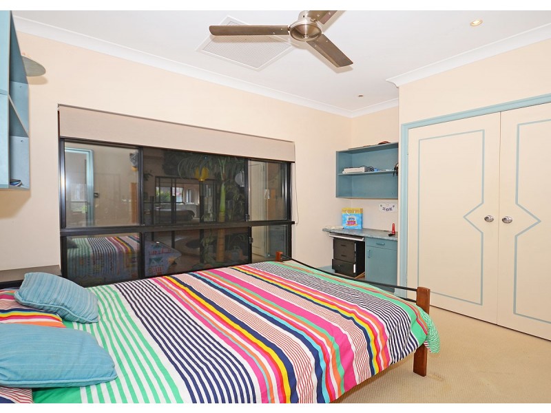 10 Windemere Rd, Wondunna QLD 4655