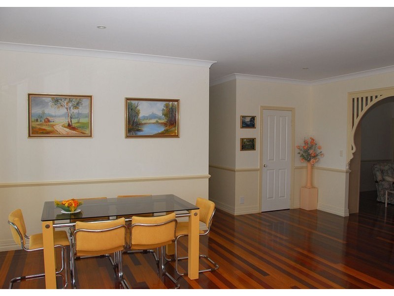 4 Kelly Street, Point Vernon QLD 4655