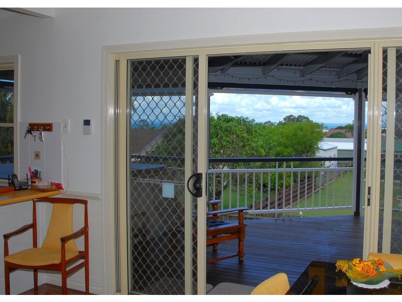 4 Kelly Street, Point Vernon QLD 4655