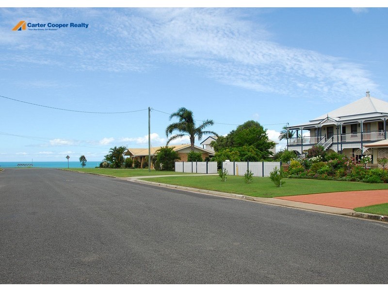 4 Kelly Street, Point Vernon QLD 4655