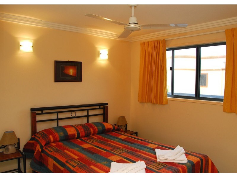 47/33 Elizabeth St, Urangan QLD 4655