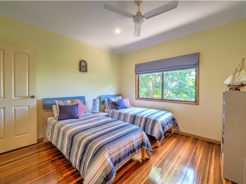 55 Kent Street, Urangan QLD 4655