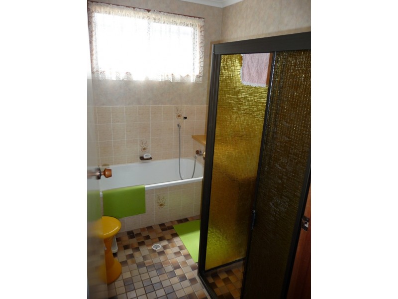 34 Moonlight Avenue,, Scarness QLD 4655