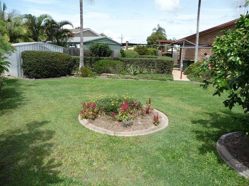 34 Moonlight Avenue,, Scarness QLD 4655