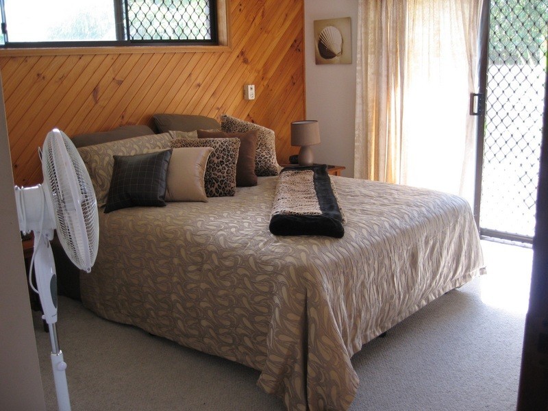 37 William Street,, Urangan QLD 4655