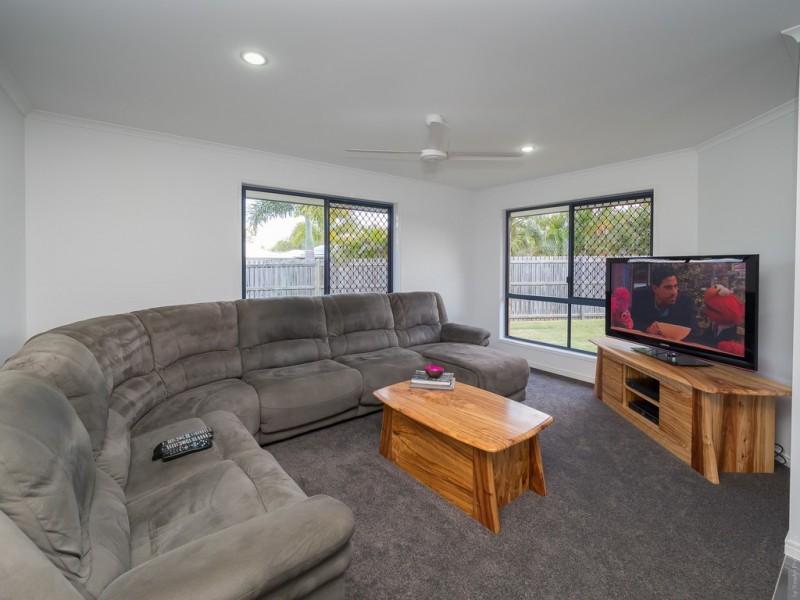 11 Carlisle Court, Kawungan QLD 4655