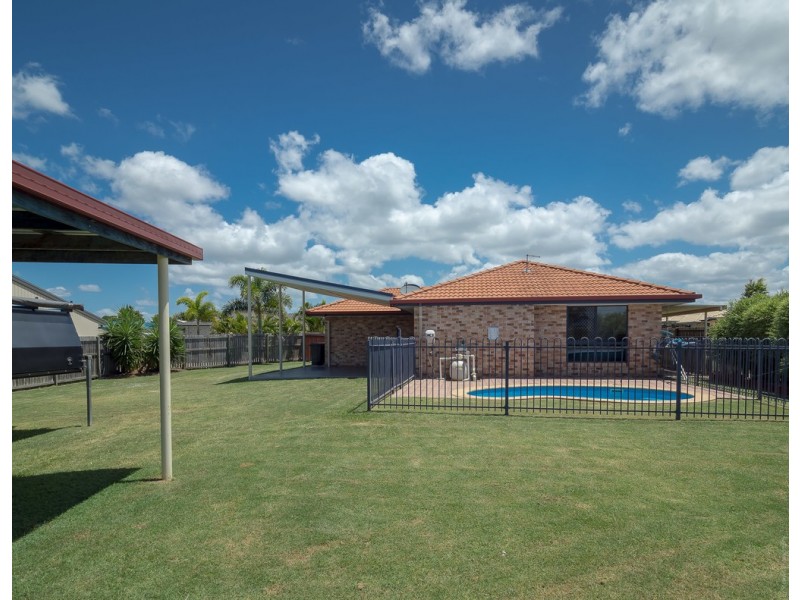 11 Carlisle Court, Kawungan QLD 4655