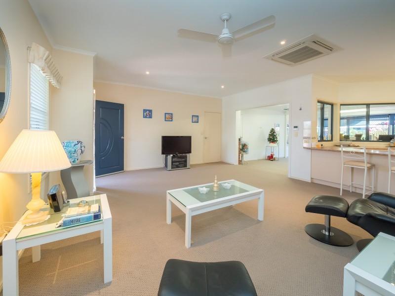 15/34 Elizabeth Street, Urangan QLD 4655
