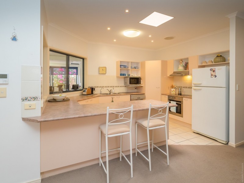 15/34 Elizabeth Street, Urangan QLD 4655