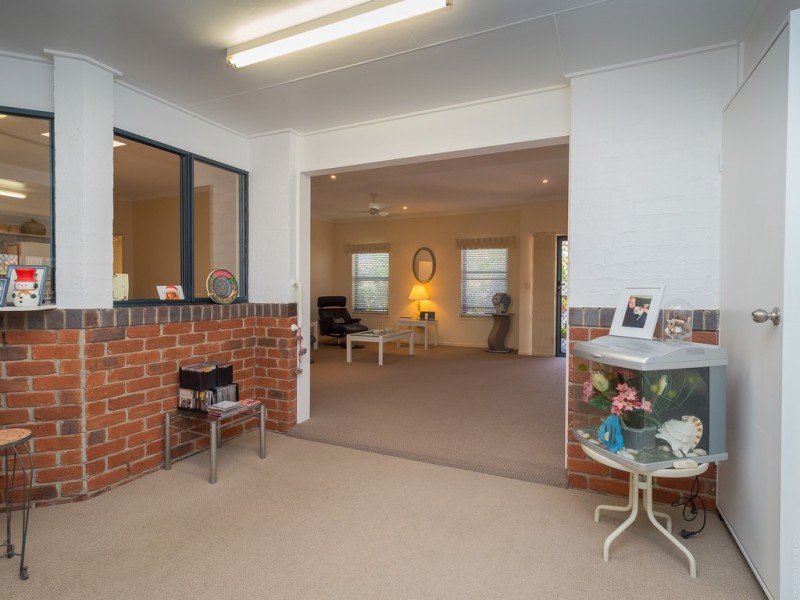 15/34 Elizabeth Street, Urangan QLD 4655