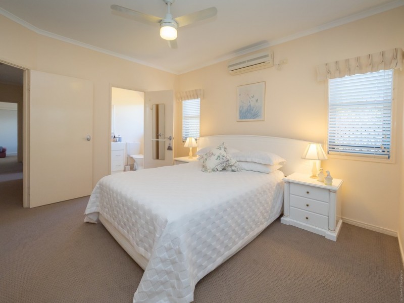15/34 Elizabeth Street, Urangan QLD 4655