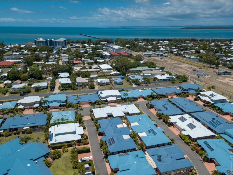 15/34 Elizabeth Street, Urangan QLD 4655