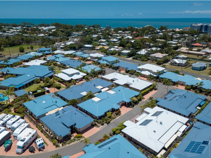 15/34 Elizabeth Street, Urangan QLD 4655