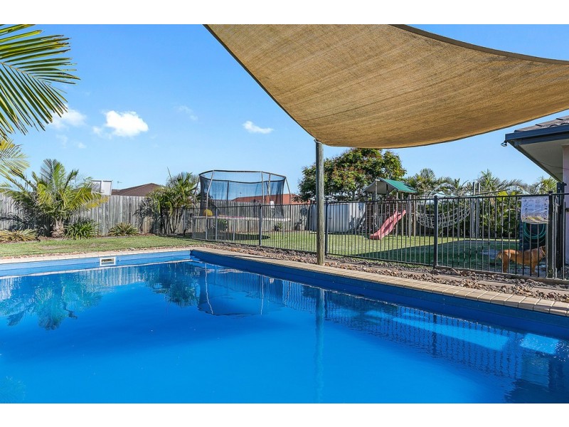 33 Earl St Vincent Circuit, Eli Waters QLD 4655