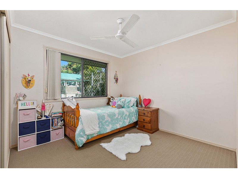 33 Earl St Vincent Circuit, Eli Waters QLD 4655