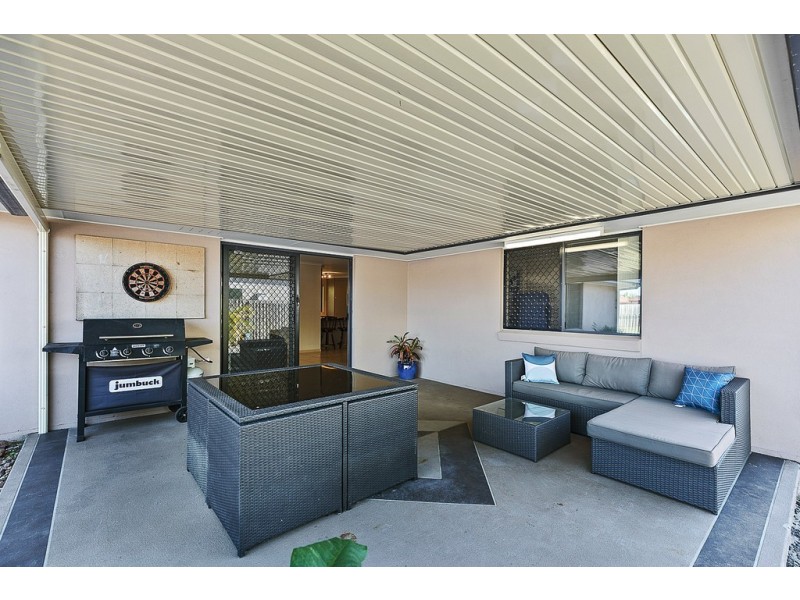 33 Earl St Vincent Circuit, Eli Waters QLD 4655